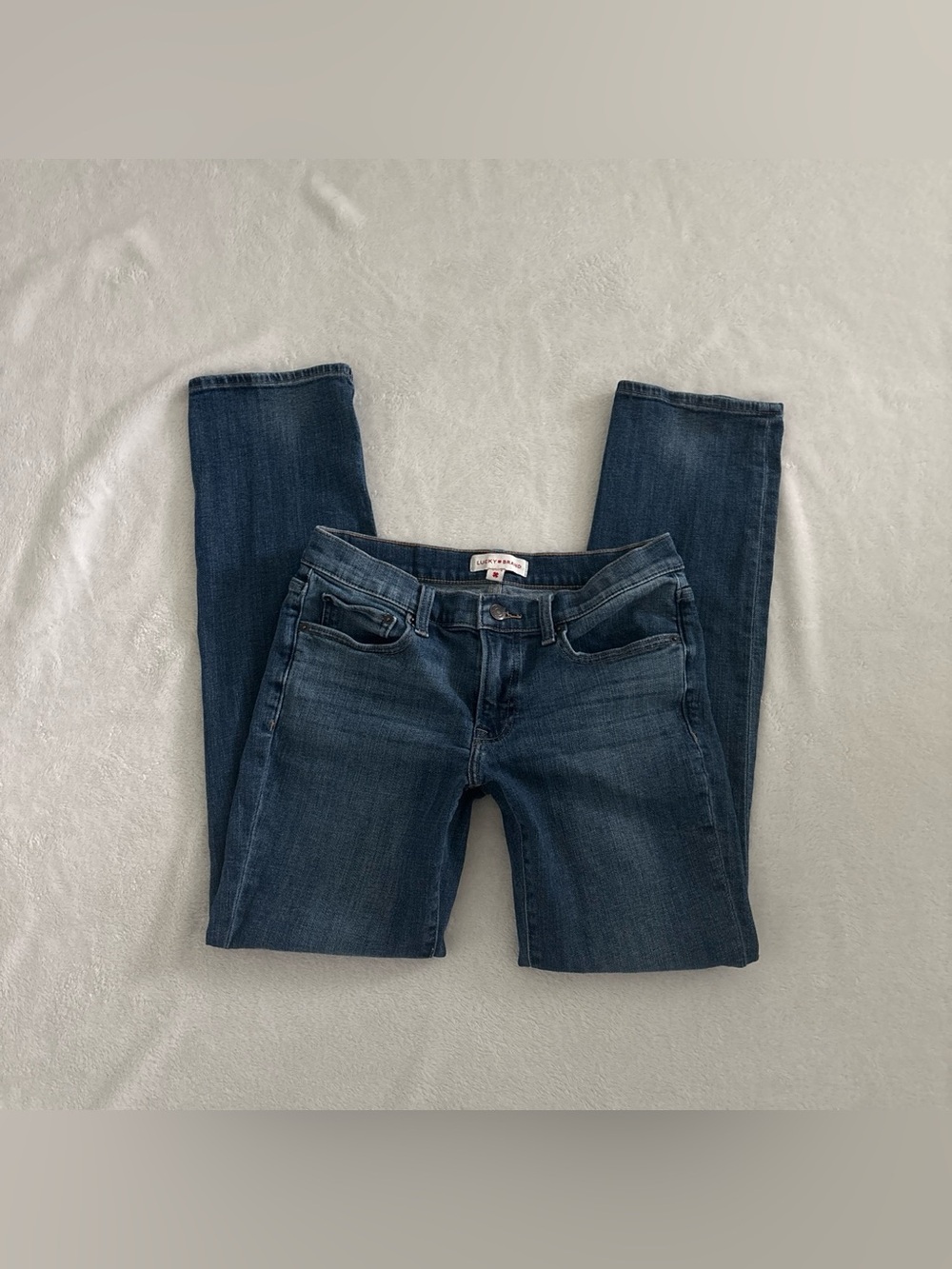 Lucky Brand Dark wash mid rise straight jeans size 4